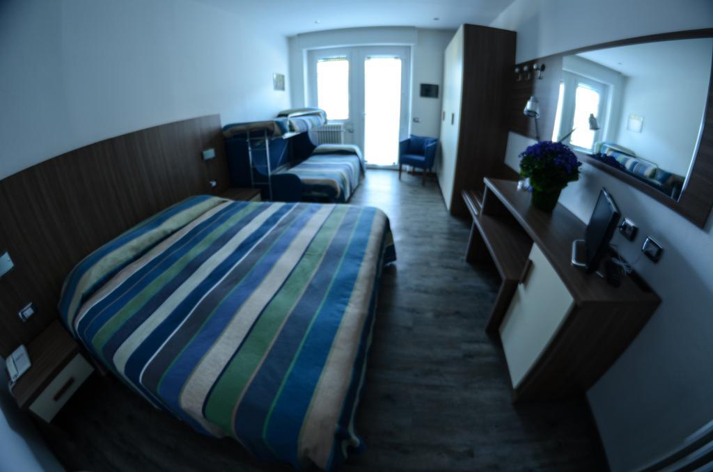 Hotel National Zelbio エクステリア 写真